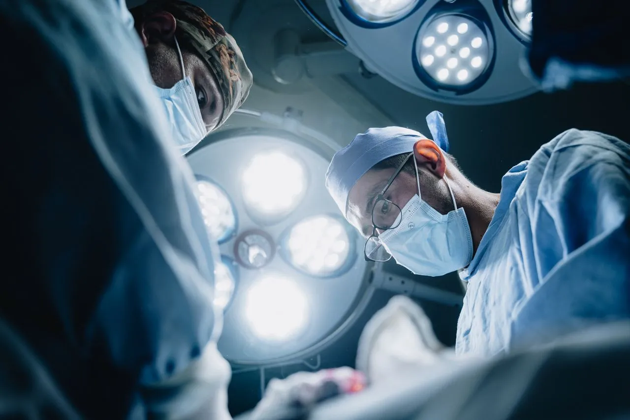 ETTS: Cara Operasi Tumor Otak Tanpa Membuka Tempurung Kepala